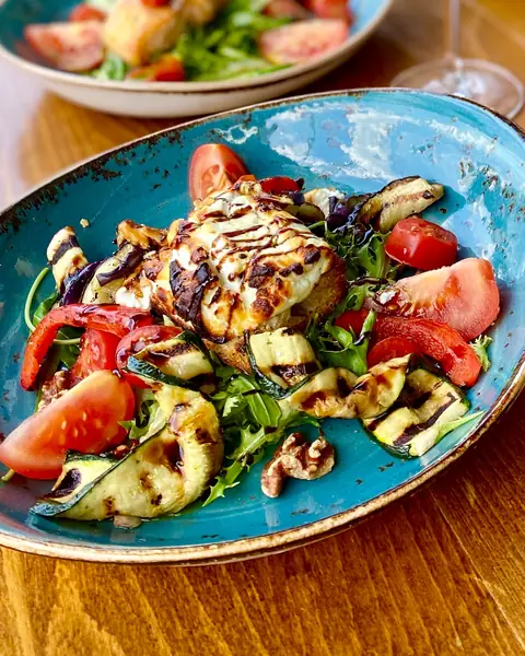 Grilled vegetables with burrata